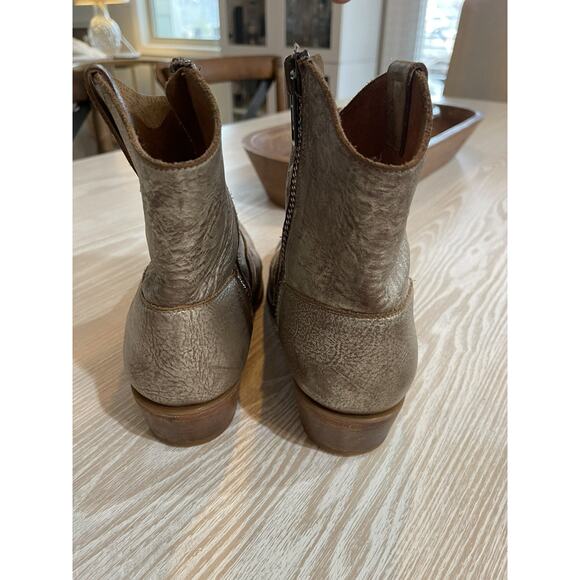 Matisse Remington Handmade Distressed All Leather Metallic Short Western Boot 10 - Picture 5 of 7